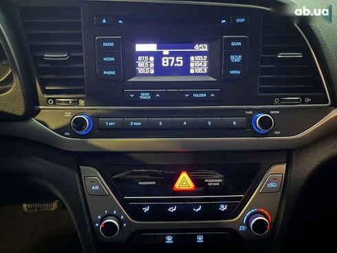 Hyundai Avante 2016 - фото 14