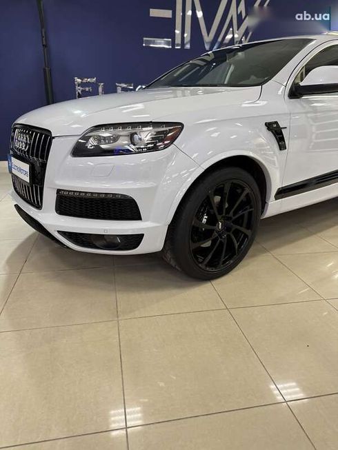 Audi Q7 2015 - фото 24
