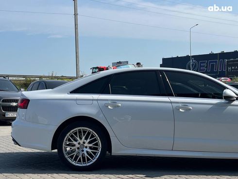 Audi A6 2018 белый - фото 15