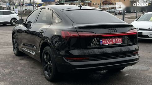 Audi E-Tron 2021 - фото 14