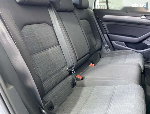 Volkswagen Passat 2020 - фото 10