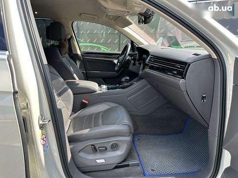 Volkswagen Touareg 2020 - фото 6