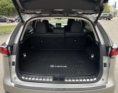 Lexus NX 2017 - фото 26