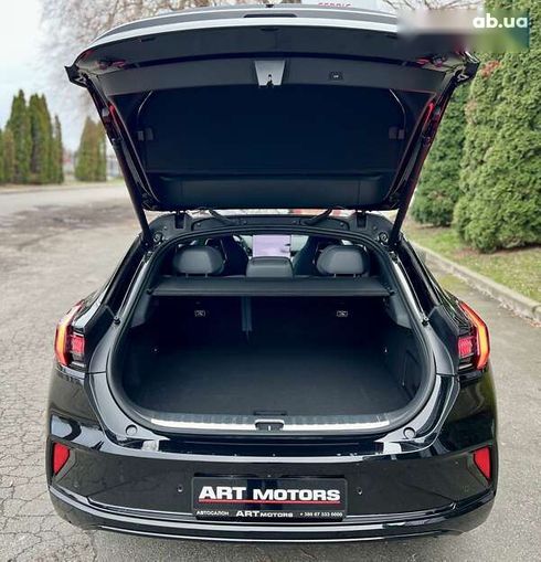 Zeekr 001 2025 - фото 12