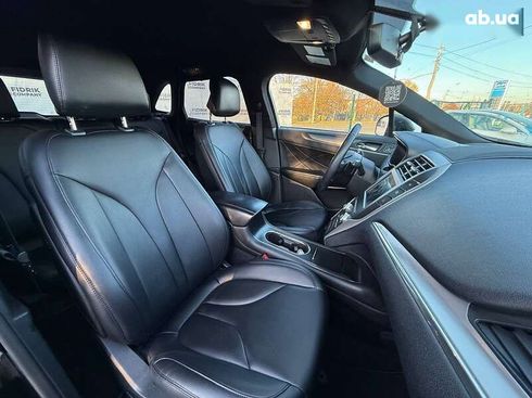 Lincoln MKC 2017 - фото 15