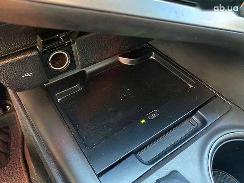 Toyota Camry 2022 - фото 17