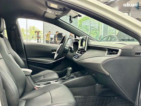 Toyota Corolla 2020 - фото 19