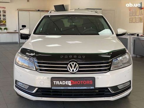 Volkswagen Passat 2011 - фото 6