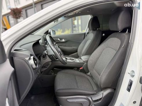 Hyundai Kona 2021 - фото 8