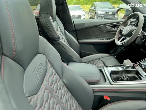 Audi RS Q8 2022 - фото 21
