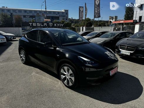 Tesla Model Y 2023 - фото 15