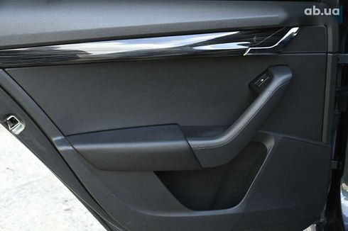 Skoda Octavia 2017 - фото 24