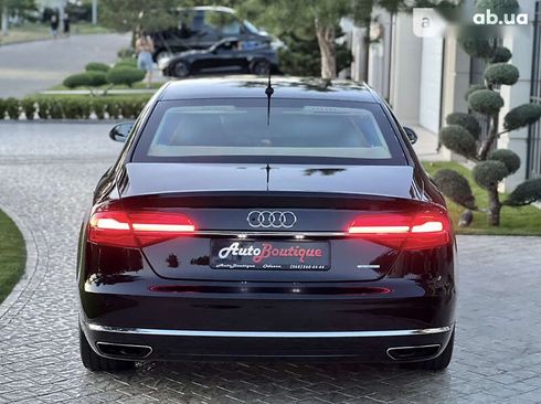 Audi A8 2015 - фото 13