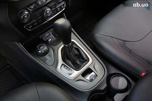 Jeep Cherokee 2017 - фото 22