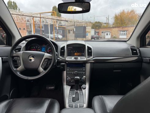 Chevrolet Captiva 2015 черный - фото 129