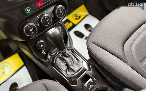 Jeep Renegade 2016 - фото 17