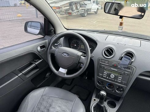 Ford Fusion 2011 - фото 22