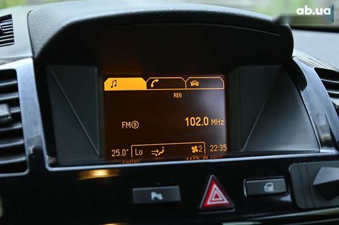 Opel Zafira 2010 - фото 23