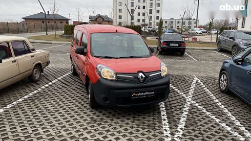 Renault Kangoo 2019 - фото 20