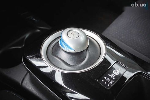 Nissan Leaf 2017 - фото 22