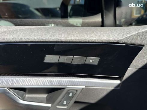 Volkswagen Touareg 2018 - фото 21