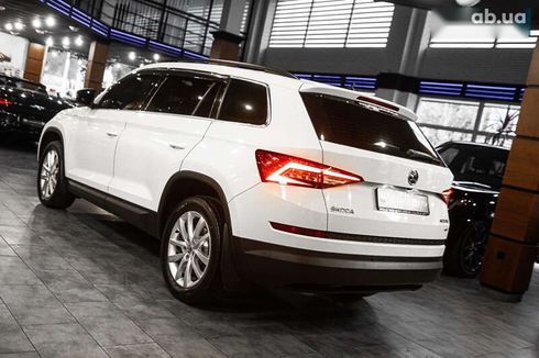 Skoda Kodiaq 2018 - фото 16