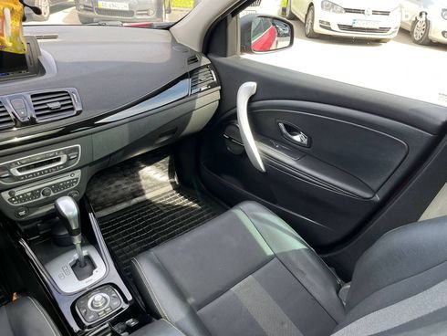 Renault Megane 2012 красный - фото 19