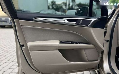 Ford Fusion 2016 - фото 8
