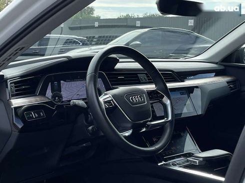 Audi E-Tron 2022 - фото 27