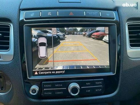 Volkswagen Touareg 2018 - фото 30