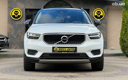 Volvo XC40 2022 - фото 2