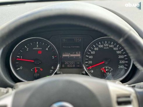 Nissan Qashqai 2010 - фото 14