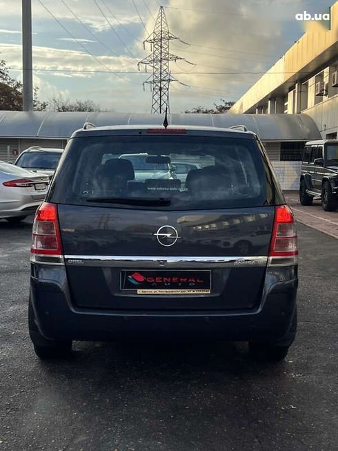 Opel Zafira 2008 - фото 11