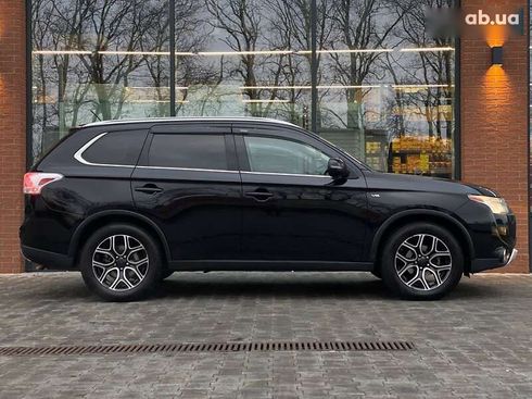 Mitsubishi Outlander 2015 - фото 7