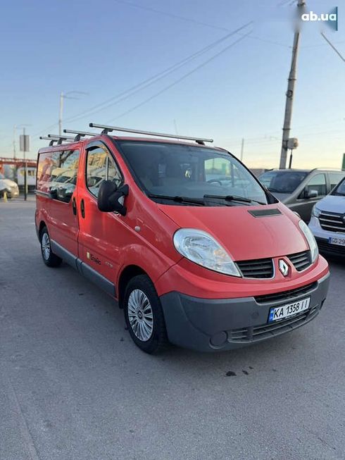 Renault Trafic 2012 - фото 5