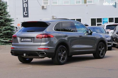 Porsche Cayenne 2017 - фото 8