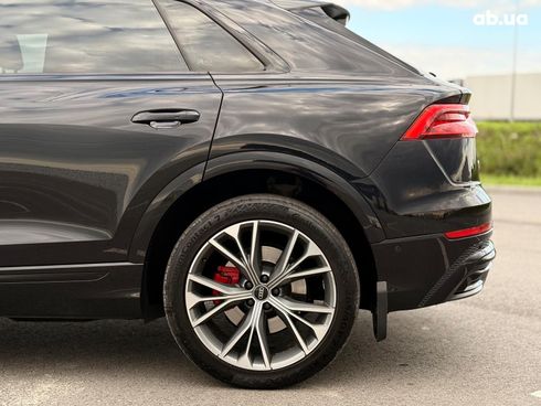 Audi Q8 2021 черный - фото 7