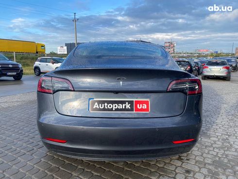 Tesla Model 3 2018 серый - фото 13