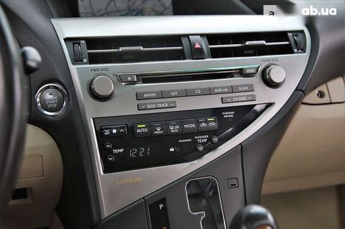 Lexus RX 2010 - фото 16