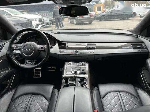 Audi S8 2015 - фото 18