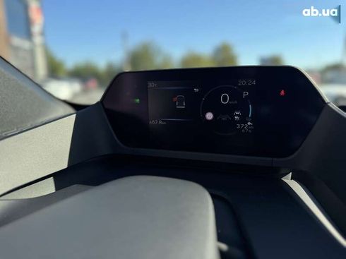 Toyota bZ 2025 - фото 14