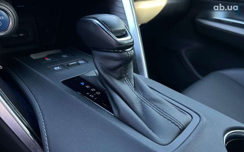 Toyota Venza 2021 - фото 27