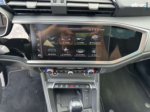 Audi Q3 2024 - фото 13
