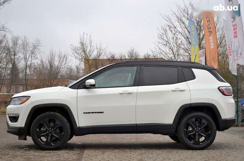 Jeep Compass 2019 - фото 12