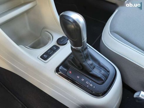 Volkswagen e-Up 2014 - фото 14