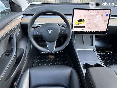 Tesla Model 3 2021 - фото 27