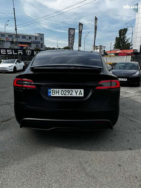 Tesla Model X 2022 - фото 17