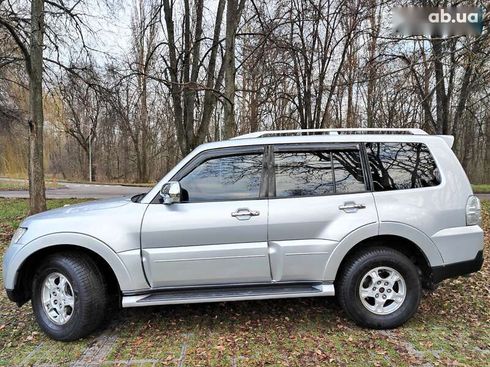 Mitsubishi Pajero Wagon 2008 - фото 10