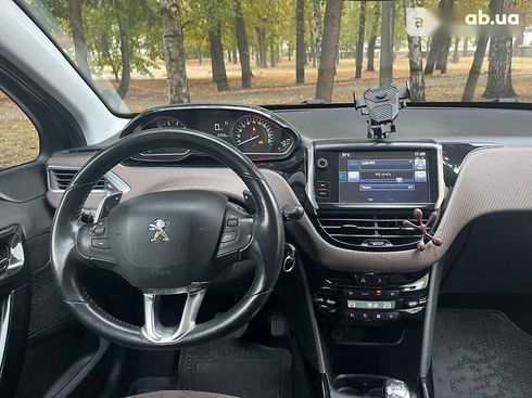 Peugeot 2008 2015 - фото 14