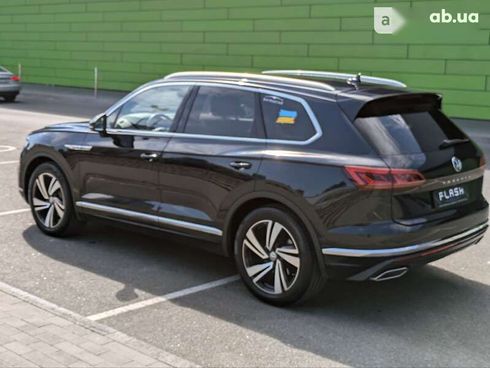 Volkswagen Touareg 2019 - фото 5